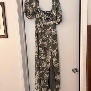Abercrombie & Fitch Olive Floral Puff-Sleeve Maxi Dress